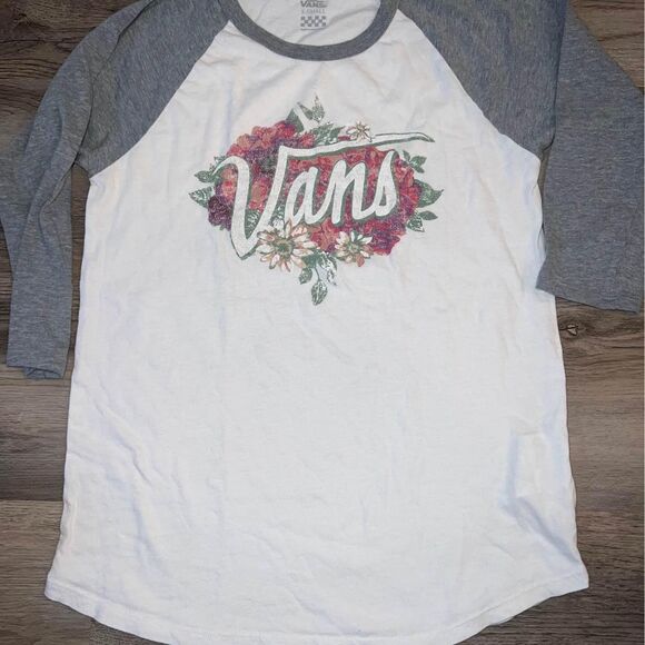 Vans Tops - Womens Vans Baseball Tee Top - size XS White Gray Floral
